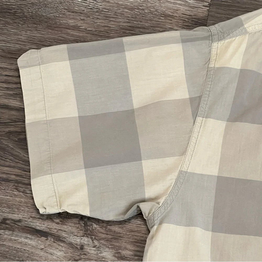 The North‎ Face Shirt Mens Extra Large A5 Series Beige Plaid Short Sleeve Button
